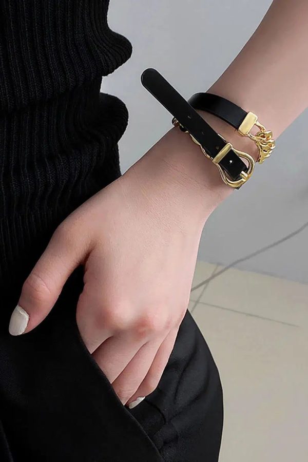 Half Belted Chain Necklace