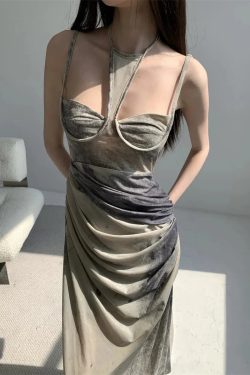 Halter Neck Maxi Dress