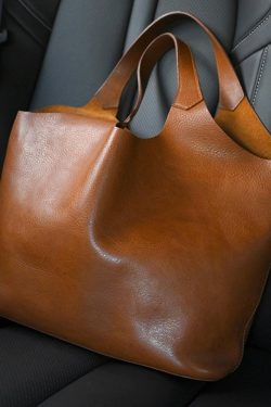 Handmade Brown Large Capacity Calf Leather Shoulder Bag