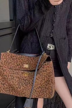 Handmade Brown Leopard Large Capacity Suede Shoulder Bags