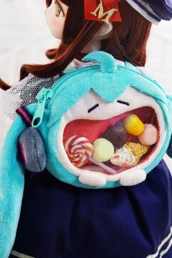 Hatsune Miku Mini Headphone Ita Bag
