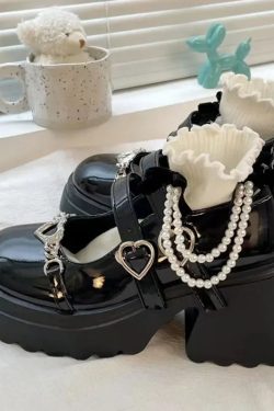 Heart Accessory Chunky Platform Mary Jane Shoes