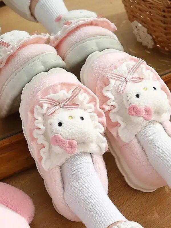 Hello Kitty Slippers