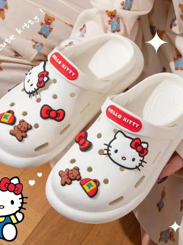 Hello Kitty Slippers