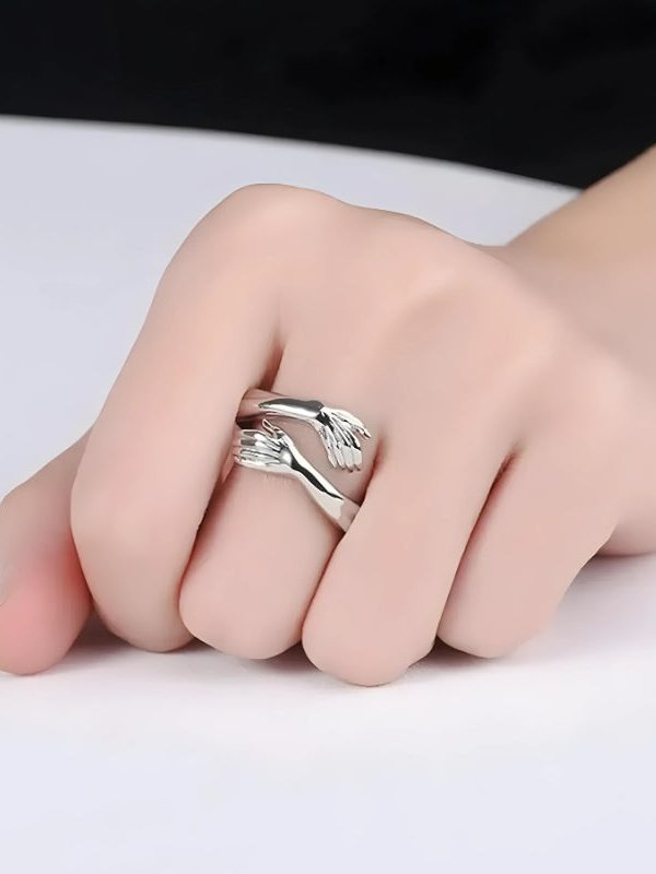 Hug Me Ring
