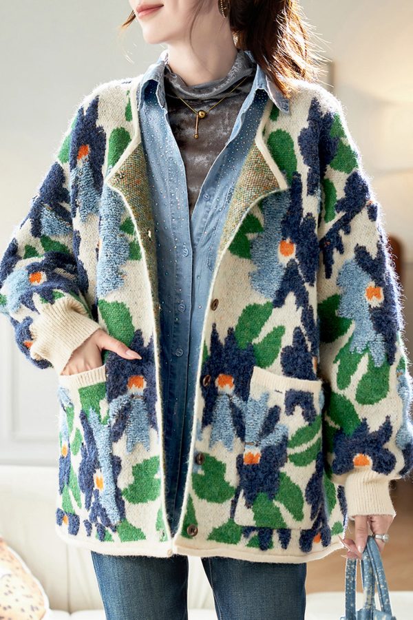 Jacquard Blue Button Pockets Knit Coats Spring