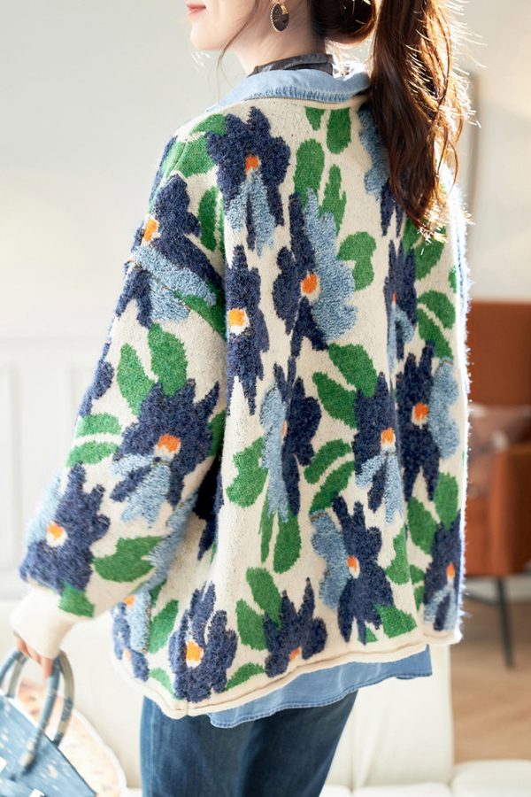 Jacquard Blue Button Pockets Knit Coats Spring