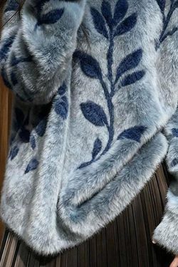 Jacquard Blue O-Neck Cozy Mink Hair Knitted Sweater Spring