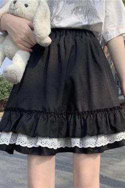 Lace Detailed Ruffle Mini Skirt