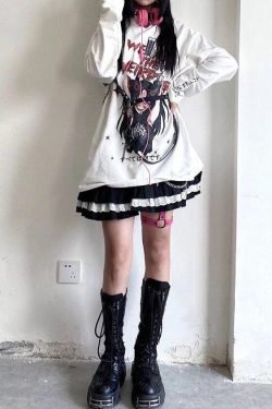 Lace Detailed Ruffle Mini Skirt