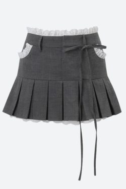 Lace Trim Pleated Mini Skirt