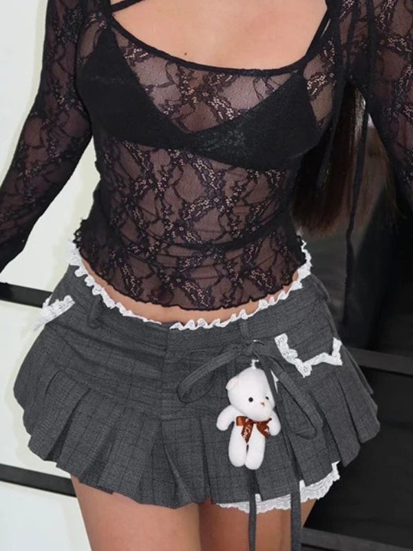 Lace Trim Pleated Mini Skirt