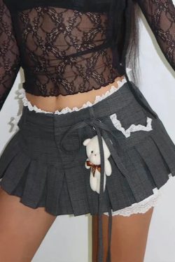 Lace Trim Pleated Mini Skirt