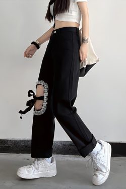 Lace Up Knee Washed Jeans