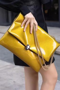 Large Capacity Fashionable Minimalist Chain Messenger Bag