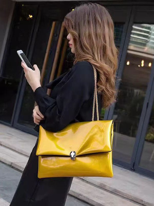 Large Capacity Fashionable Minimalist Chain Messenger Bag