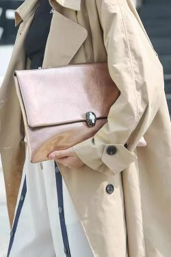 Large Capacity Fashionable Minimalist Chain Messenger Bag