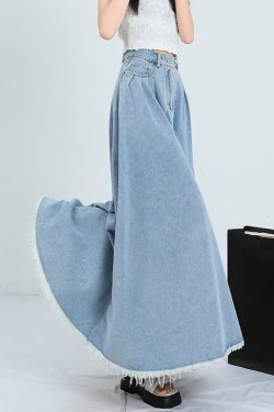 Light Blue Wrinkled Pockets Denim Skirt High Waist