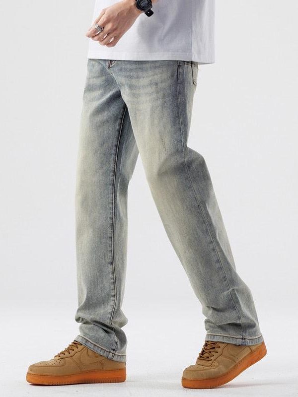 Light Wash Straight Leg Jeans