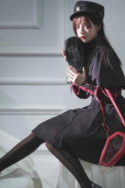 Lolita Coffin Ita Bag