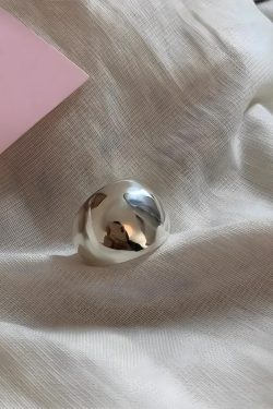 Minimalist Round Ring