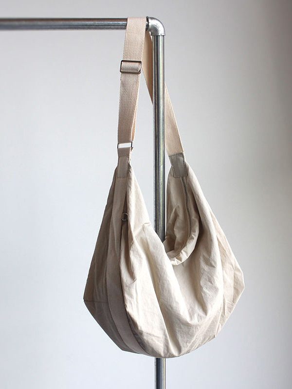 Minimalist Work Style Large Capacity Nylon Crossbody Bag