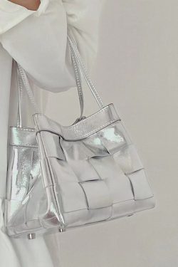 Natural Silk Zippered Faux Leather Tote Handbag