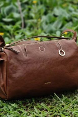 New Brown Durable Calf Leather Messenger Bag
