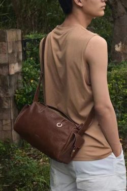 New Brown Durable Calf Leather Messenger Bag