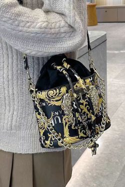 New Fashionable Black Printed Chain Crossbody Bag