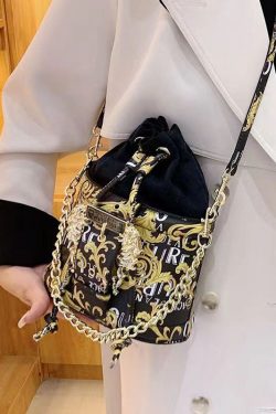 New Fashionable Black Printed Chain Crossbody Bag
