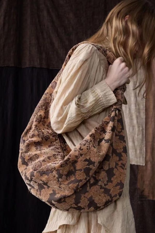 New Leopard Embroideried Velour Large Capacity Satchel Handbag