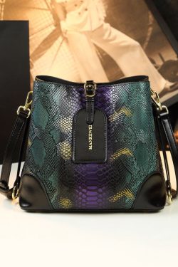 New Retro Gradient Color Serpentine Faux Leather Satchel Handbag