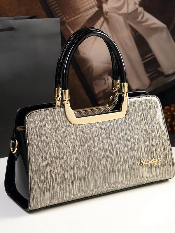 New Retro Large Capacity Faux Leather Portable Women Handbags