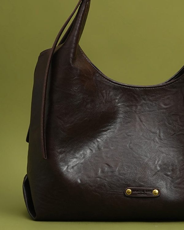 New Retro Large Capacity Solid Durable Faux Leather Women Handbags