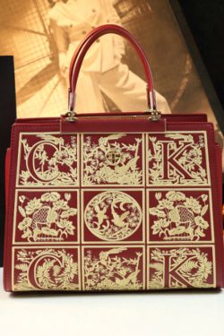 New Retro Red Embroideried Calf Leather Tote Handbag