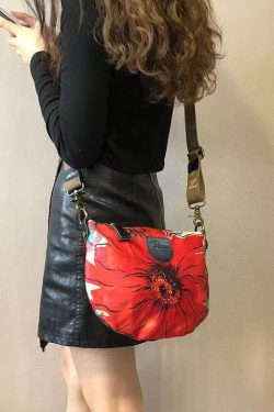 New Retro Red Print Versatile CrossBody Bag