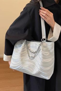 New Silver Versatile Chain Large Capacity Shoulder Bag