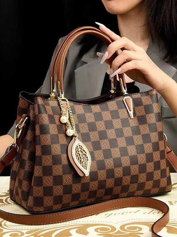 New Versatile Brown Solid Durable Leather Tote Handbag