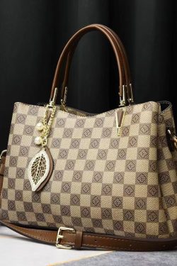 New Versatile Brown Solid Durable Leather Tote Handbag