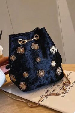 New Women Pink Rivet Decorated Velvet Bucket Bag