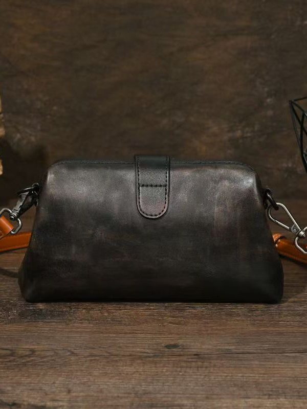 Organic Chocolate Solid Durable Calf Leather Messenger Bag