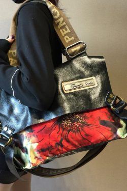 Original Design Large Capacity Printed Messenger Bag