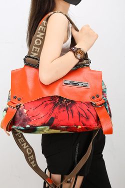 Original Design Large Capacity Printed Messenger Bag