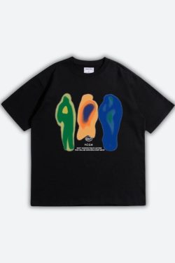 People in Aura Graphic Tee