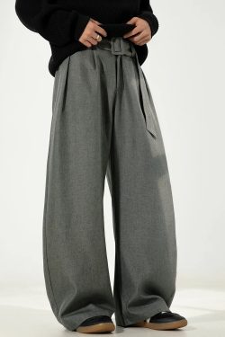 Pleated Wide Pants