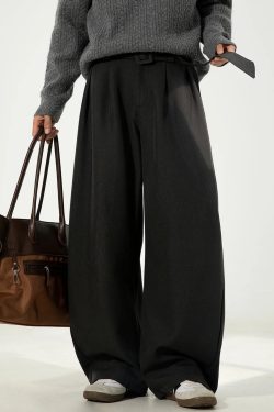 Pleated Wide Pants