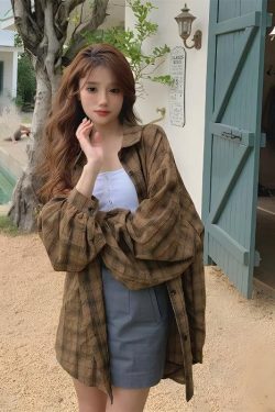 Puff Sleeved Plaid Shirt