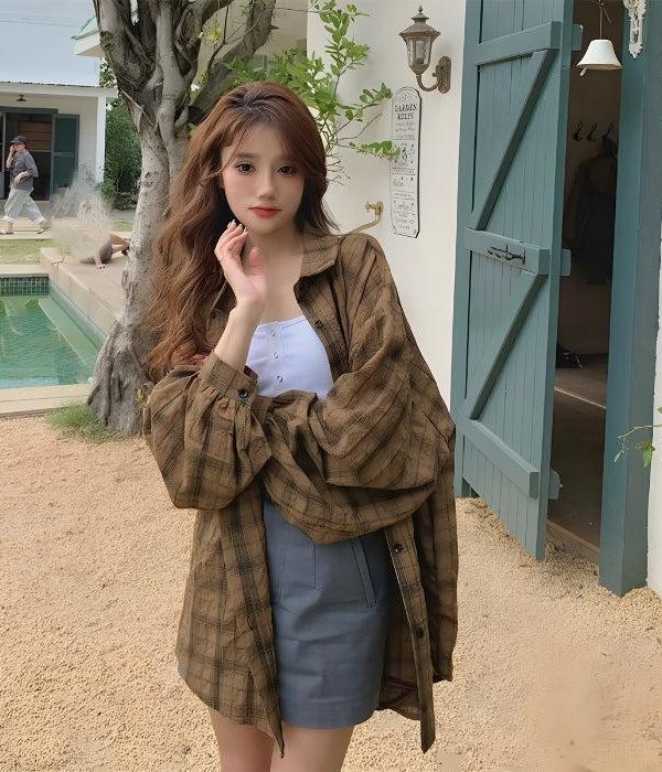 Puff Sleeved Plaid Shirt