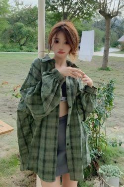 Puff Sleeved Plaid Shirt